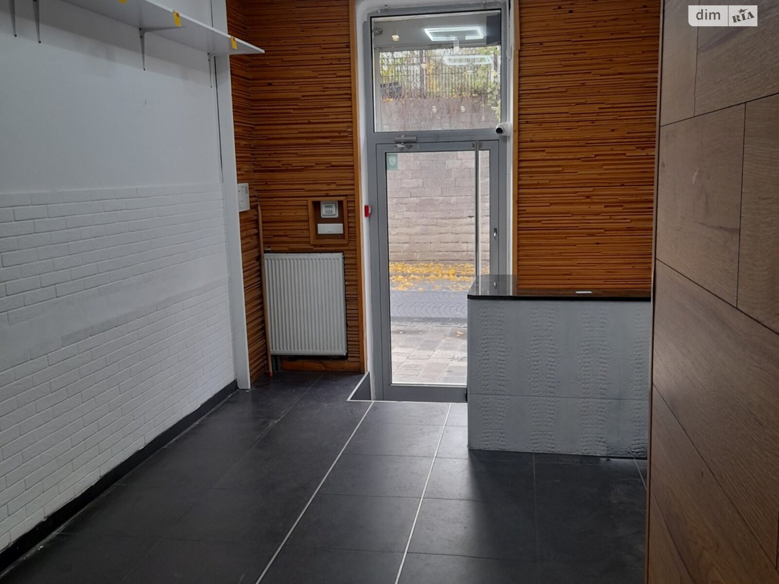 Комерційне приміщення в Львові, здам в оренду по Грушевського Михайла вулиця, район Центр, ціна: 25 000 грн за об’єкт фото 1 Комерційне приміщення в Львові, здам в оренду по Грушевського Михайла вулиця, район Центр, ціна: 25 000 грн за об’єкт фото 1