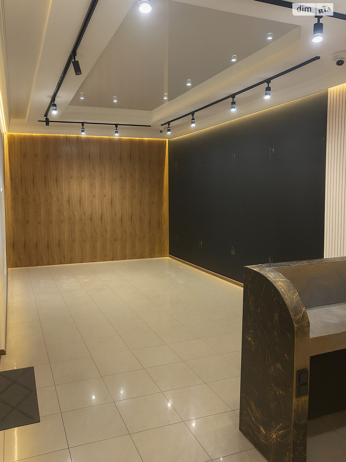 Коммерческое помещение в Львове, сдам в аренду по Князя Романа улица 16, район Центр, цена: 35 000 грн за объект фото 1