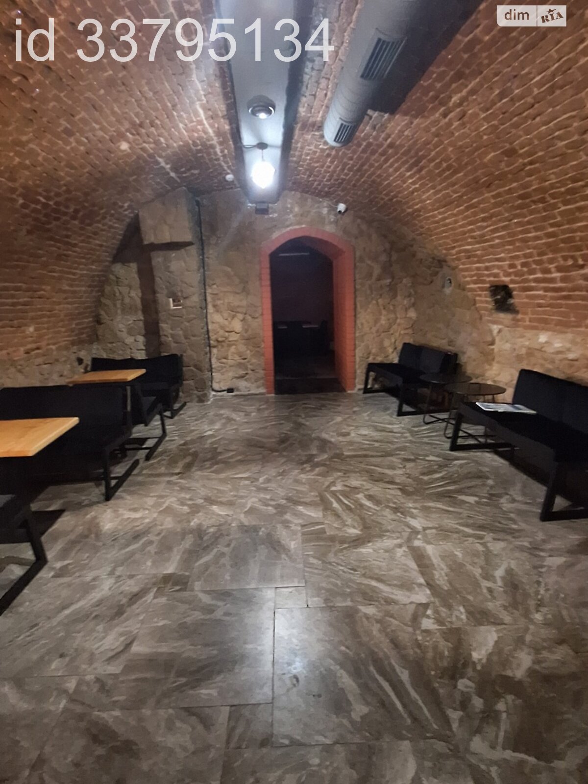 Коммерческое помещение в Львове, сдам в аренду по Лычаковская улица 3, район Центр, цена: 42 400 грн за объект фото 1 Коммерческое помещение в Львове, сдам в аренду по Лычаковская улица 3, район Центр, цена: 42 400 грн за объект фото 1