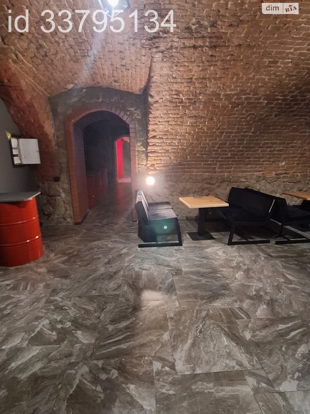 Коммерческое помещение в Львове, сдам в аренду по Лычаковская улица 3, район Центр, цена: 42 400 грн за объект фото 1 Коммерческое помещение в Львове, сдам в аренду по Лычаковская улица 3, район Центр, цена: 42 400 грн за объект фото 1