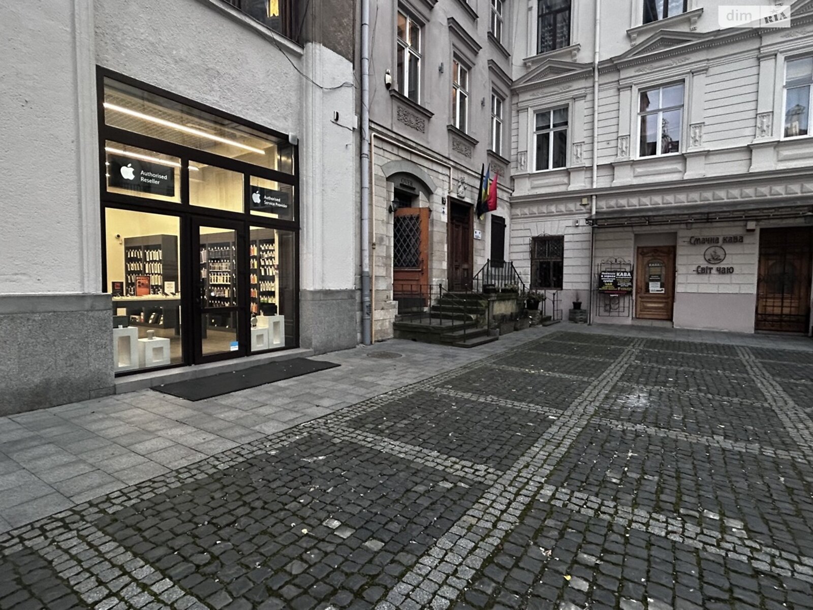 Коммерческое помещение в Львове, сдам в аренду по площа Ангелів(Стефана Яворського), район Центр, цена: 232 045 грн за объект фото 1