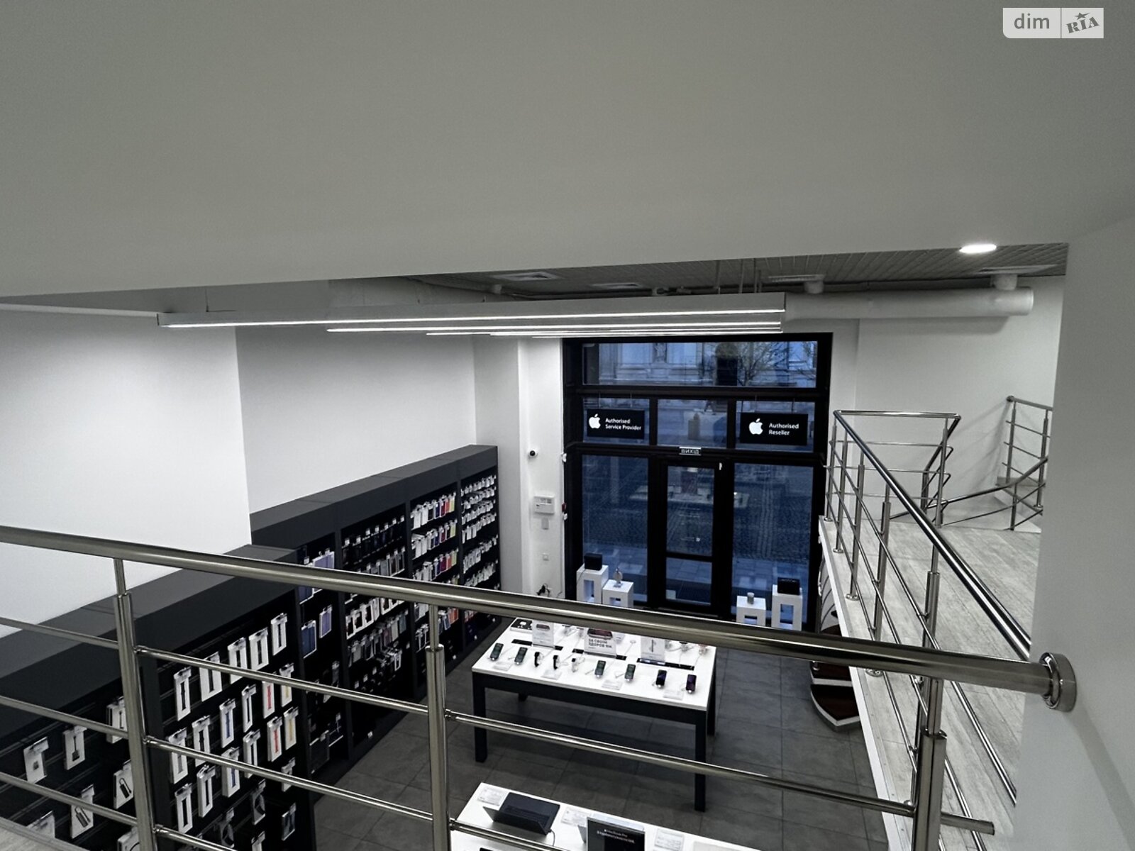 Коммерческое помещение в Львове, сдам в аренду по площа Ангелів(Стефана Яворського), район Центр, цена: 232 045 грн за объект фото 1