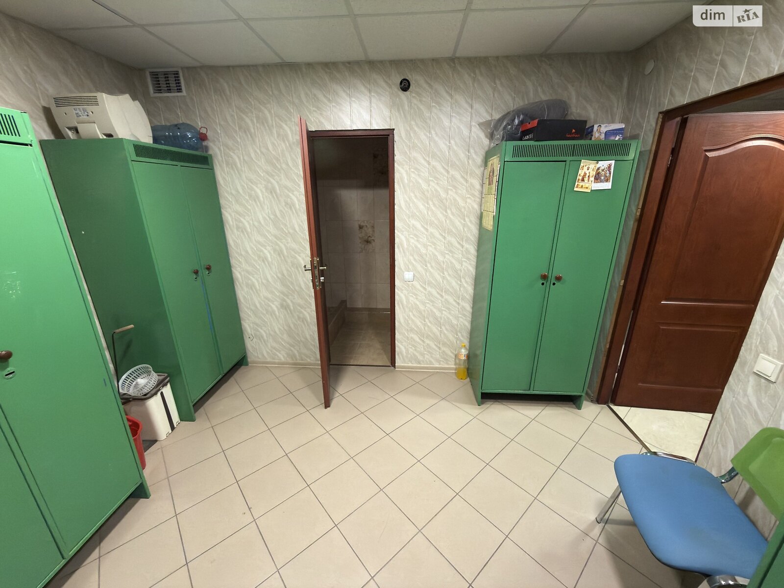 Коммерческое помещение в Львове, сдам в аренду по Садовая улица 2А, район Южный, цена: 5 000 грн за объект фото 1