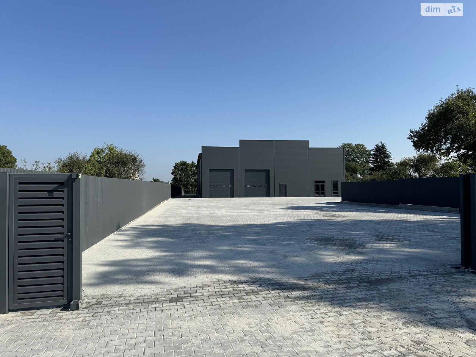 Коммерческое помещение в Львове, сдам в аренду по Городоцкая улица, район Зализнычный, цена: 253 200 грн за объект фото 1 Коммерческое помещение в Львове, сдам в аренду по Городоцкая улица, район Зализнычный, цена: 253 200 грн за объект фото 1