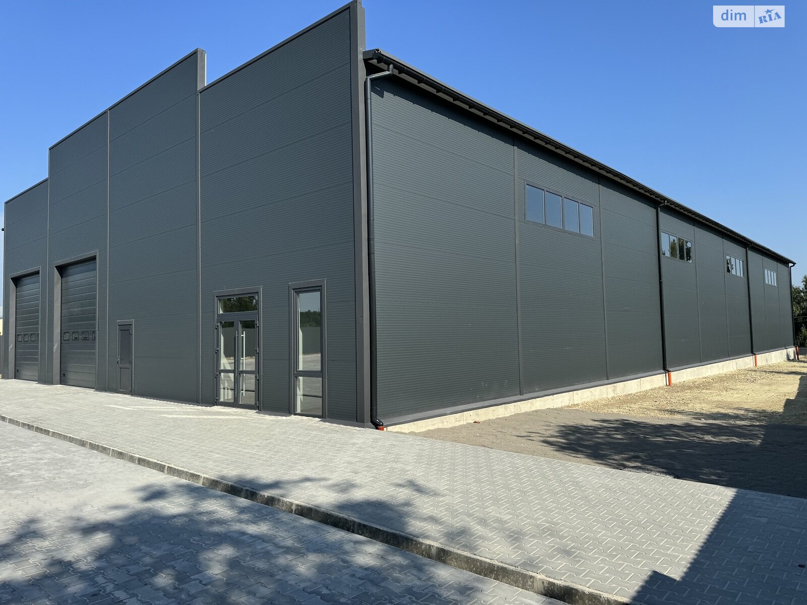 Коммерческое помещение в Львове, сдам в аренду по Городоцкая улица, район Зализнычный, цена: 253 200 грн за объект фото 1 Коммерческое помещение в Львове, сдам в аренду по Городоцкая улица, район Зализнычный, цена: 253 200 грн за объект фото 1