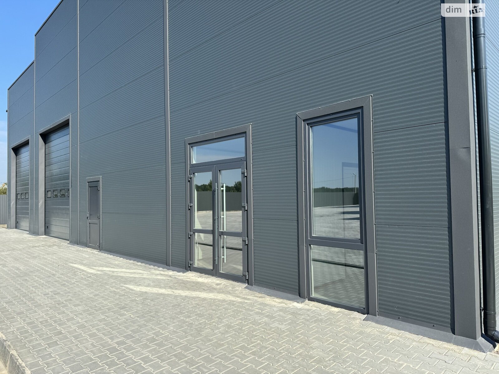 Коммерческое помещение в Львове, сдам в аренду по Городоцкая улица, район Зализнычный, цена: 253 200 грн за объект фото 1 Коммерческое помещение в Львове, сдам в аренду по Городоцкая улица, район Зализнычный, цена: 253 200 грн за объект фото 1