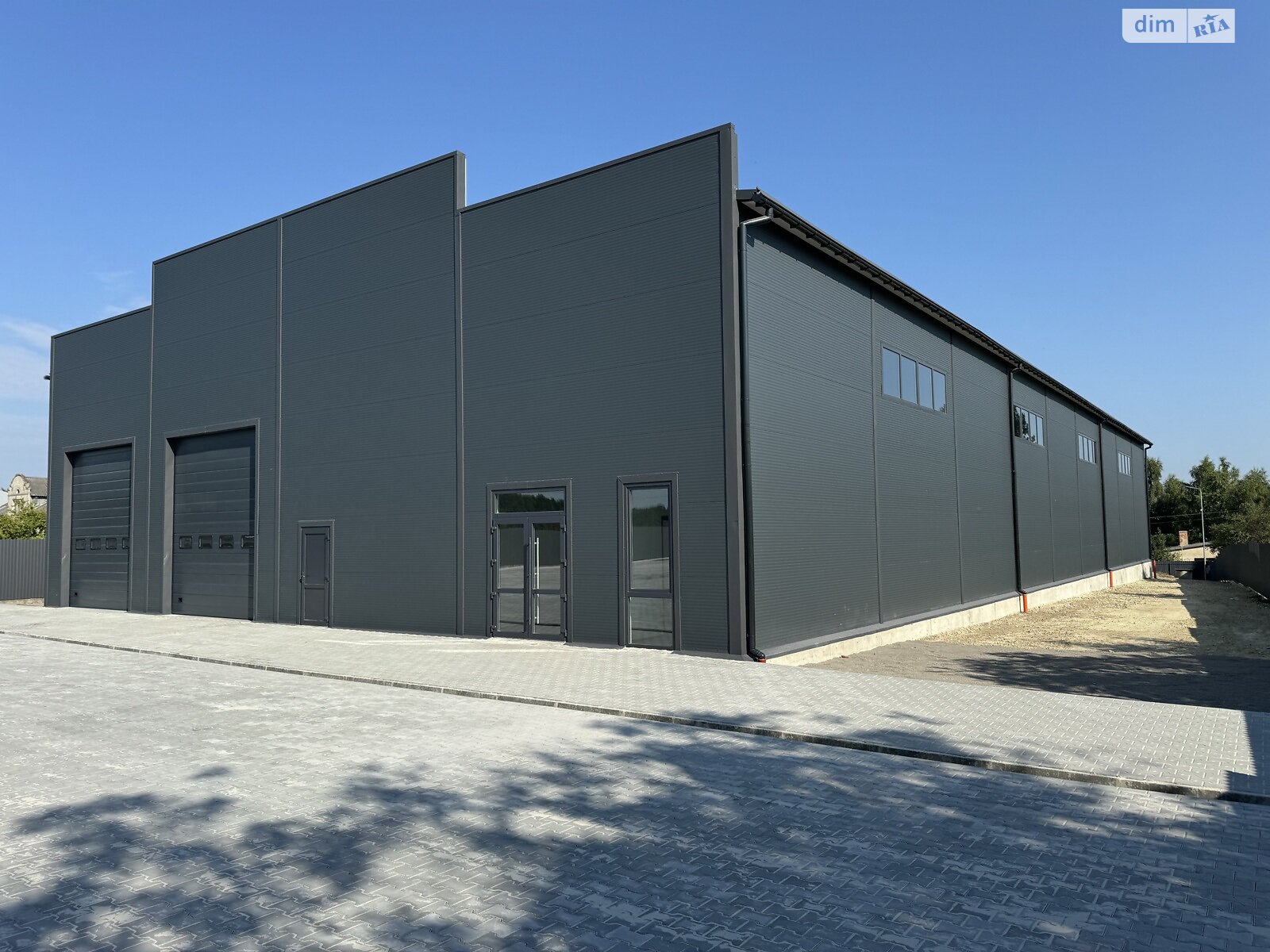 Коммерческое помещение в Львове, сдам в аренду по Городоцкая улица, район Зализнычный, цена: 253 200 грн за объект фото 1 Коммерческое помещение в Львове, сдам в аренду по Городоцкая улица, район Зализнычный, цена: 253 200 грн за объект фото 1