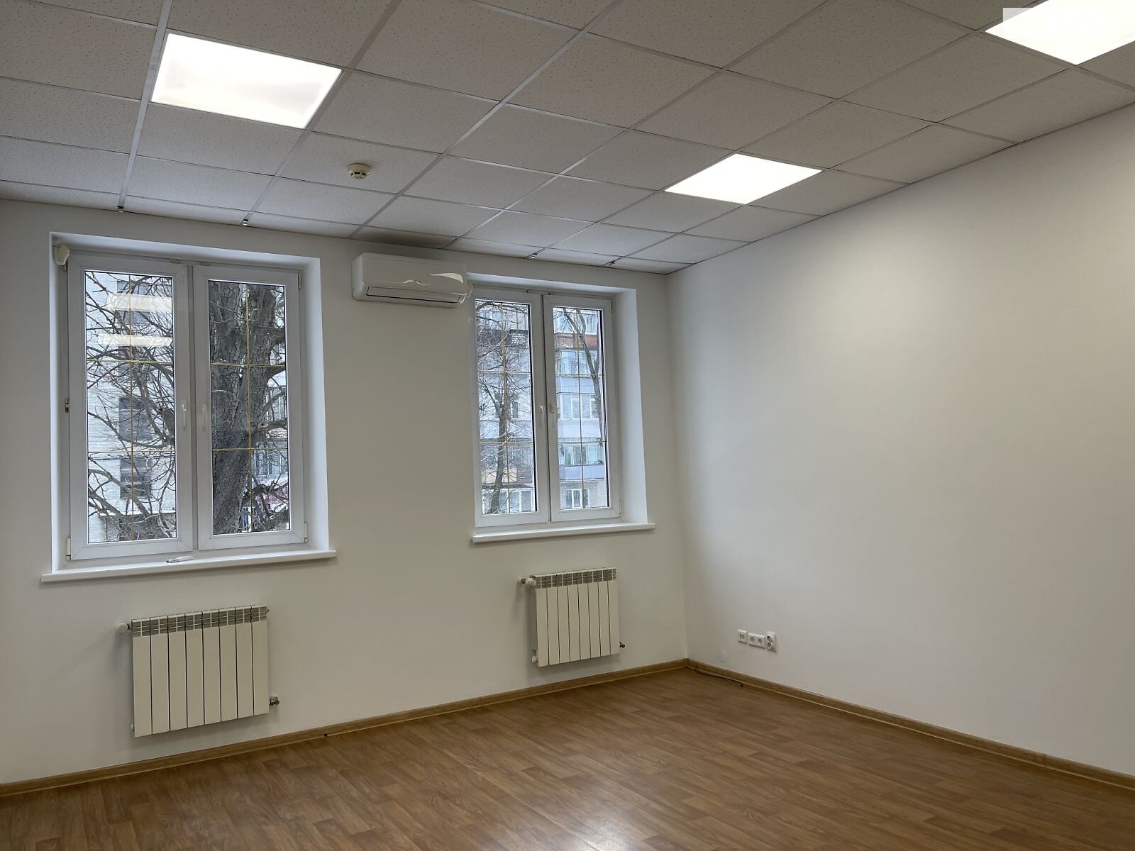 Коммерческое помещение в Львове, сдам в аренду по Городоцкая улица 154, район Зализнычный, цена: 458 000 грн за объект фото 1