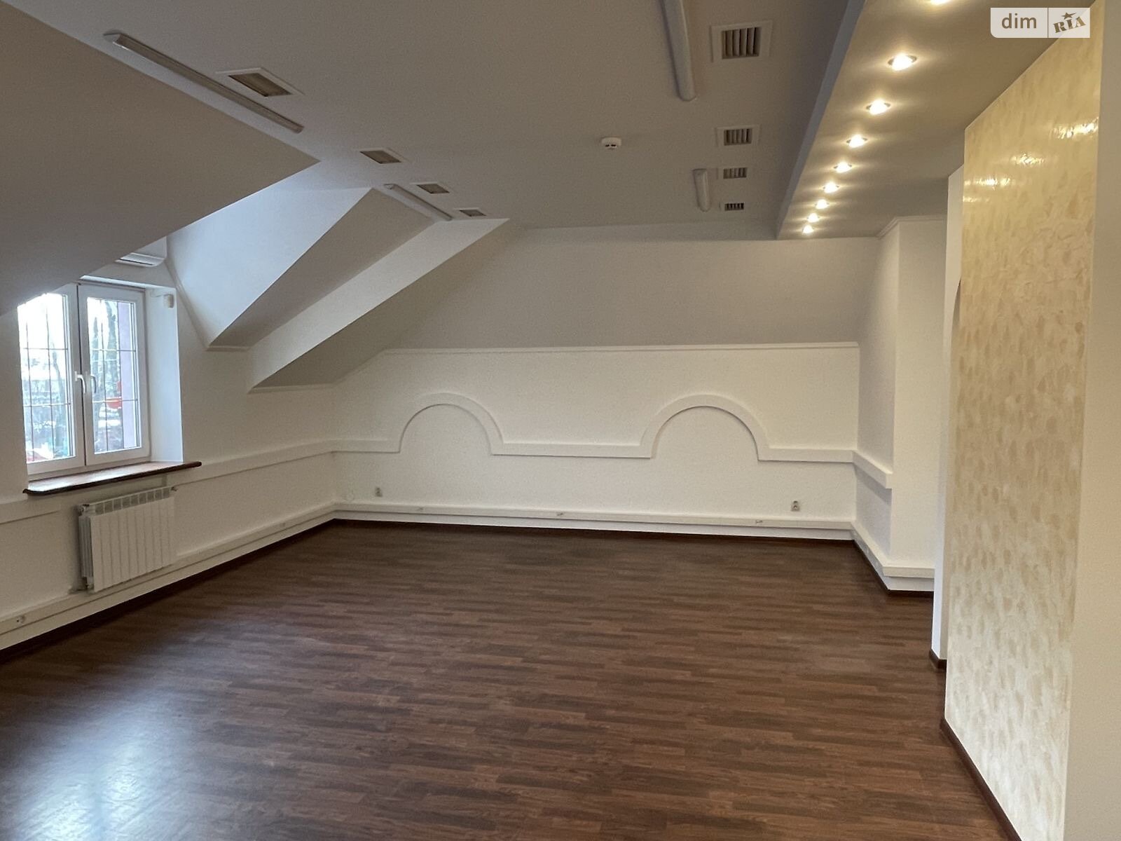 Коммерческое помещение в Львове, сдам в аренду по Городоцкая улица 154, район Зализнычный, цена: 458 000 грн за объект фото 1