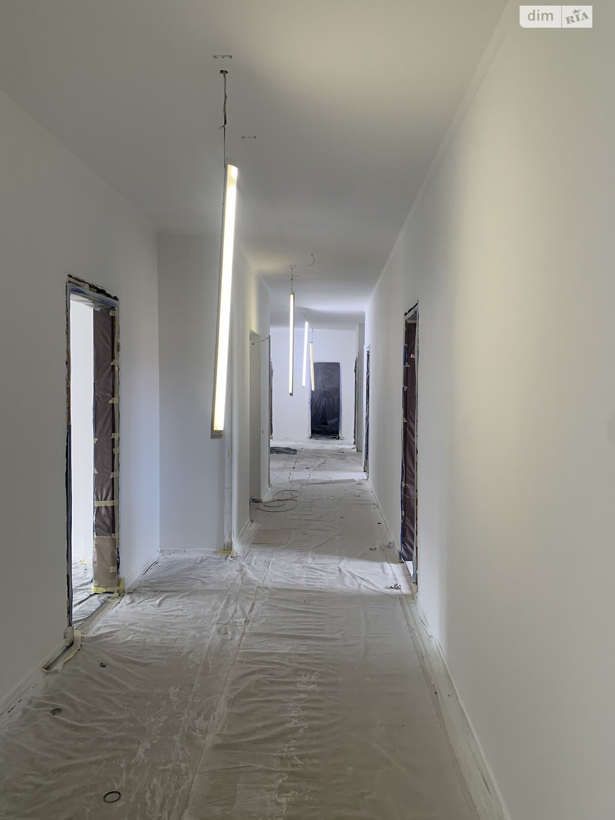 Коммерческое помещение в Львове, сдам в аренду по Городоцкая улица 154, район Зализнычный, цена: 458 000 грн за объект фото 1