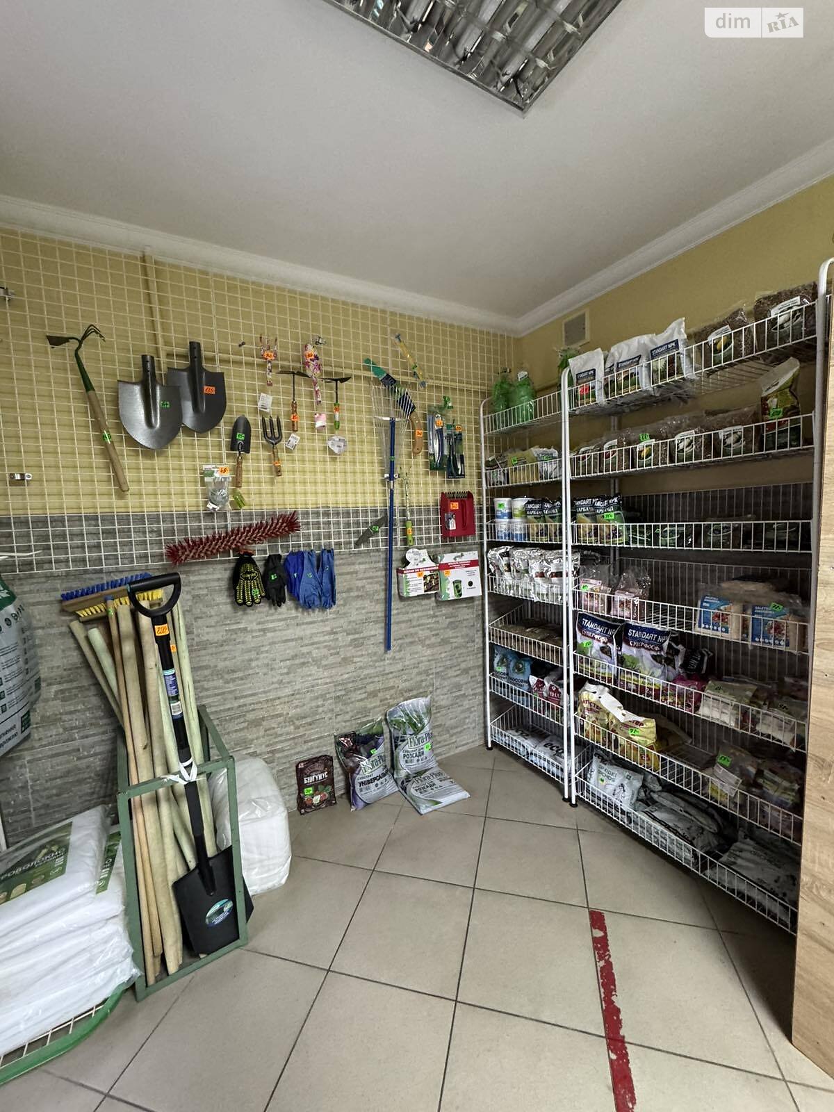 Коммерческое помещение в Львове, сдам в аренду по Чигиринская улица 1, район Збоища, цена: 16 960 грн за объект фото 1 Коммерческое помещение в Львове, сдам в аренду по Чигиринская улица 1, район Збоища, цена: 16 960 грн за объект фото 1