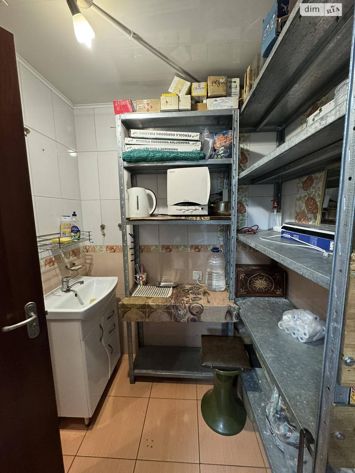 Коммерческое помещение в Львове, сдам в аренду по Чигиринская улица 1, район Збоища, цена: 16 960 грн за объект фото 1 Коммерческое помещение в Львове, сдам в аренду по Чигиринская улица 1, район Збоища, цена: 16 960 грн за объект фото 1