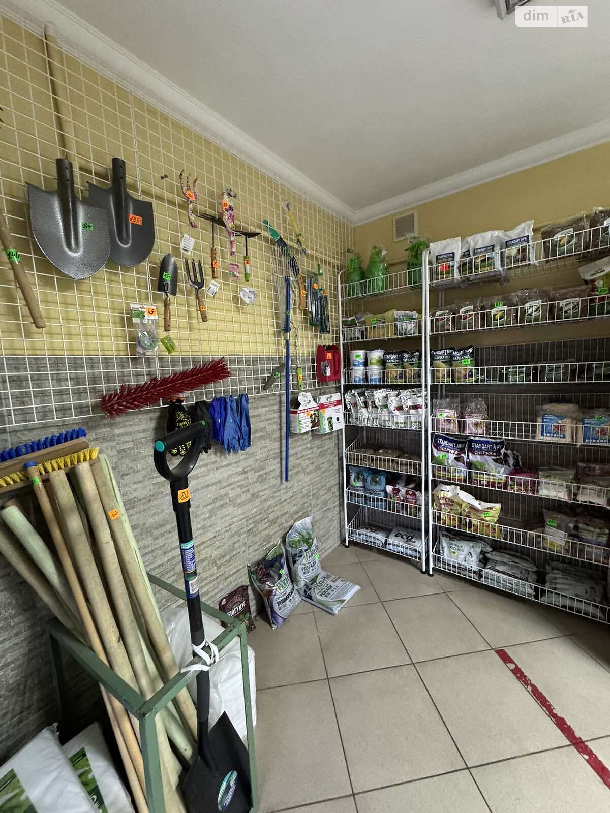 Коммерческое помещение в Львове, сдам в аренду по Чигиринская улица 1, район Збоища, цена: 16 960 грн за объект фото 1 Коммерческое помещение в Львове, сдам в аренду по Чигиринская улица 1, район Збоища, цена: 16 960 грн за объект фото 1