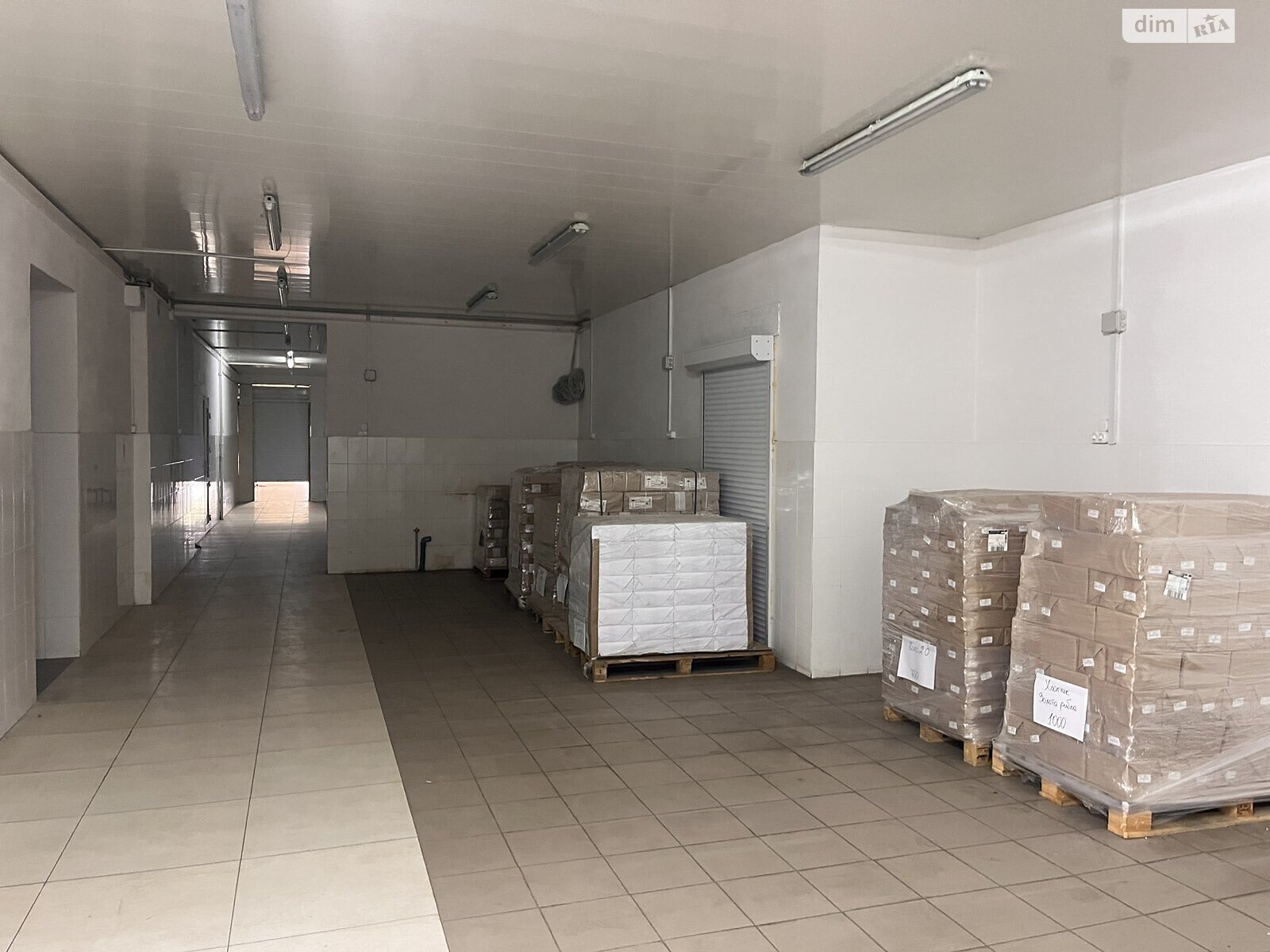 Коммерческое помещение в Львове, сдам в аренду по Гетьмана Ивана Мазепы улица, район Збоища, цена: 51 000 грн за объект фото 1 Коммерческое помещение в Львове, сдам в аренду по Гетьмана Ивана Мазепы улица, район Збоища, цена: 51 000 грн за объект фото 1