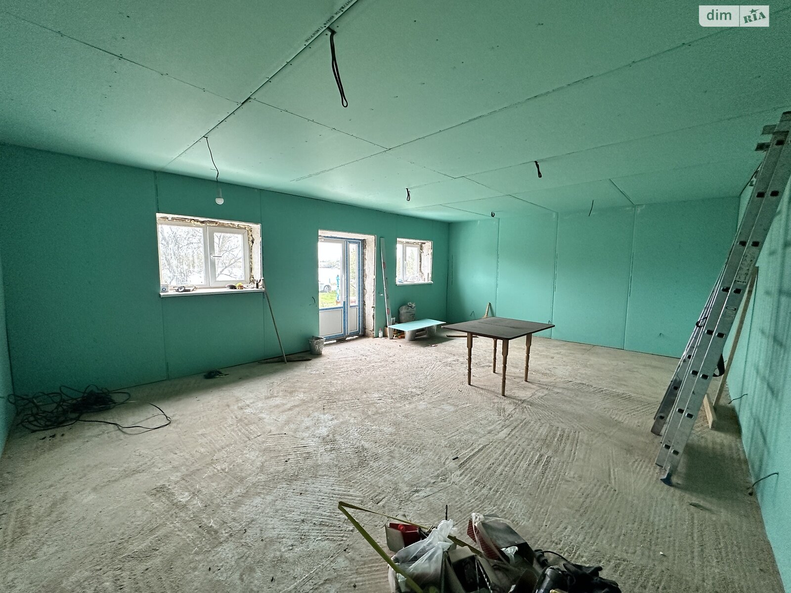 Комерційне приміщення в Малих Крушлинцях, Приозерна вулиця, ціна оренди: 15 000 грн за об’єкт фото 1 Комерційне приміщення в Малих Крушлинцях, Приозерна вулиця, ціна оренди: 15 000 грн за об’єкт фото 1
