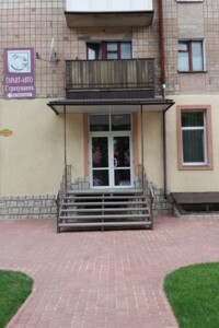 Комерційне приміщення в Могилеві-Подільському, здам в оренду по Київська вулиця 17, район Могилів-Подільський, ціна: 4 210 грн за об’єкт фото 2