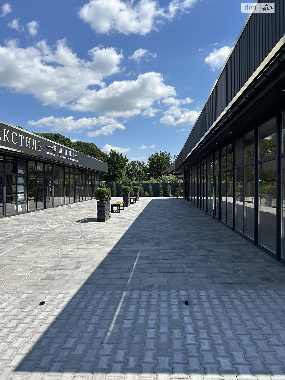 Коммерческое помещение в Монастырище, сдам в аренду по Ивана Франко улица 3А, район Монастырище, цена: 15 000 грн за объект фото 1 Коммерческое помещение в Монастырище, сдам в аренду по Ивана Франко улица 3А, район Монастырище, цена: 15 000 грн за объект фото 1