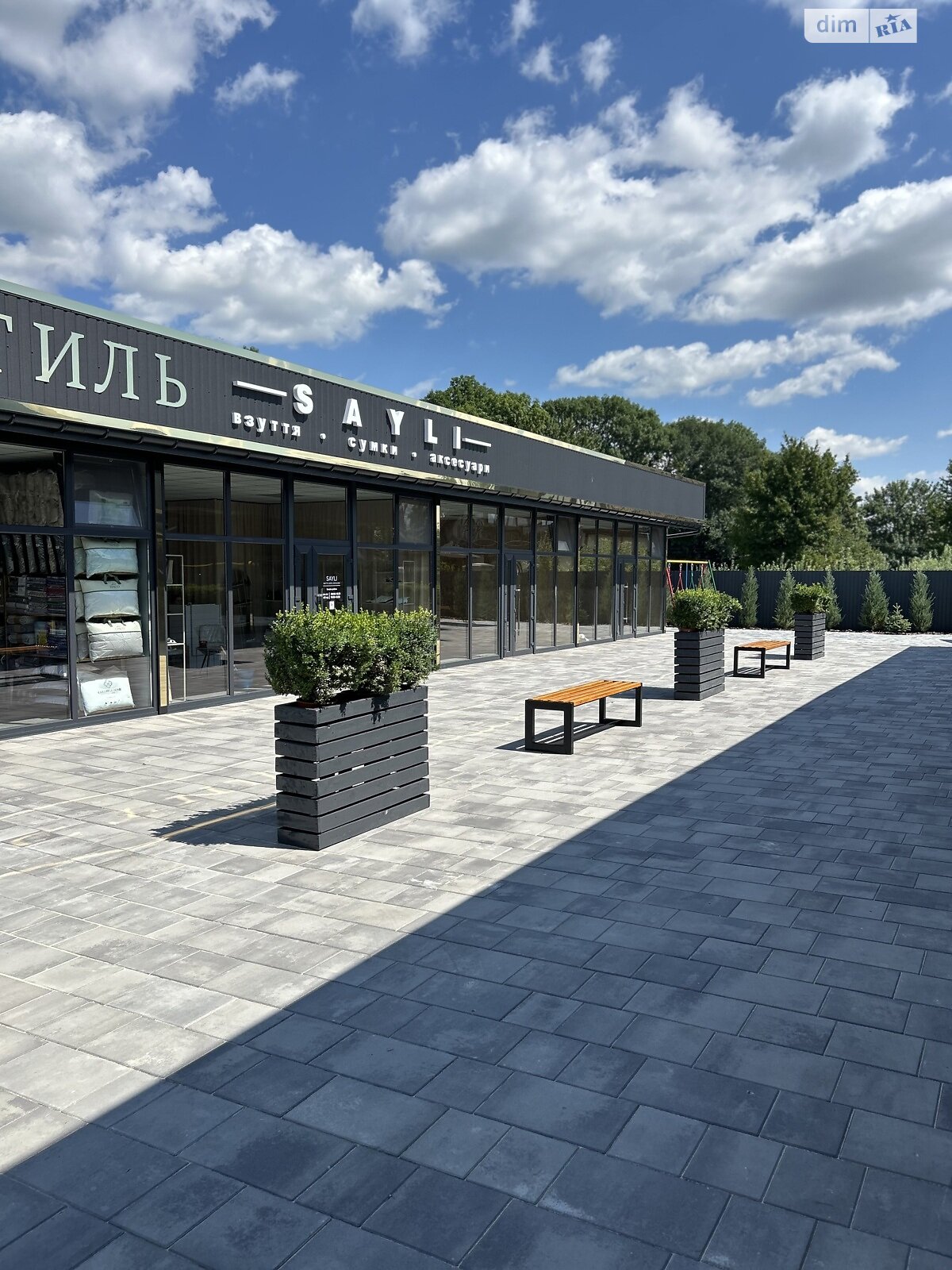 Коммерческое помещение в Монастырище, сдам в аренду по Ивана Франко улица 3А, район Монастырище, цена: 15 000 грн за объект фото 1 Коммерческое помещение в Монастырище, сдам в аренду по Ивана Франко улица 3А, район Монастырище, цена: 15 000 грн за объект фото 1