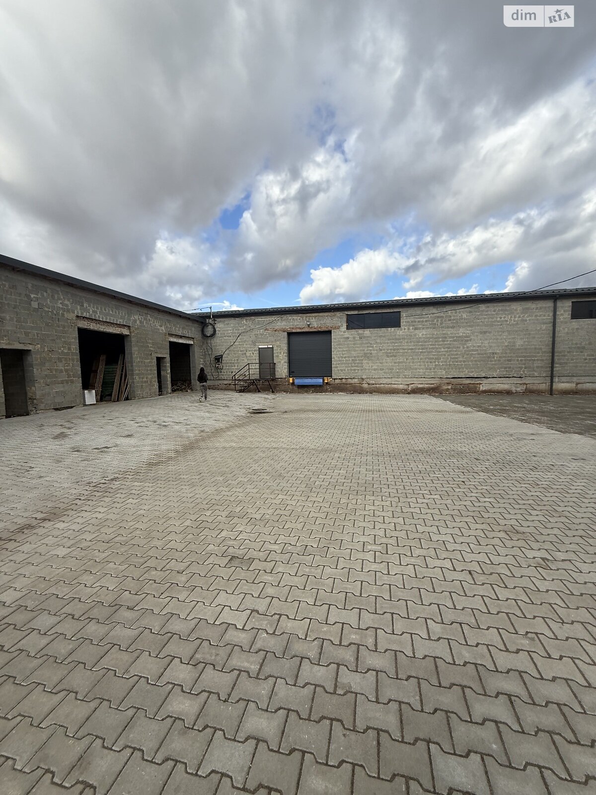 Коммерческое помещение в Мостиске, сдам в аренду по Ярослава Мудрого улица, район Мостиска, цена: 1 514 520 грн за объект фото 1 Коммерческое помещение в Мостиске, сдам в аренду по Ярослава Мудрого улица, район Мостиска, цена: 1 514 520 грн за объект фото 1