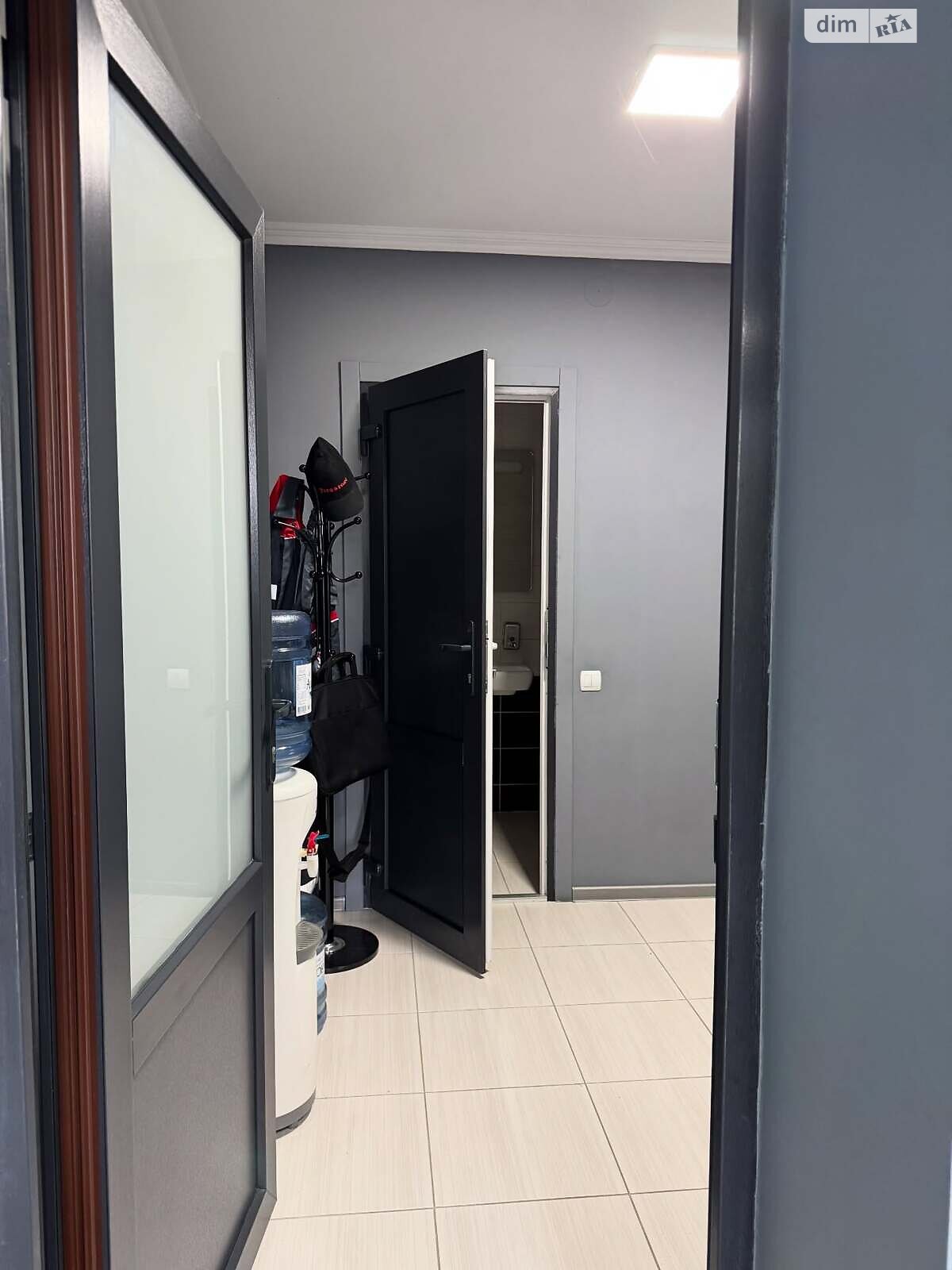 Комерційне приміщення в Мукачеві, Мукачево, ціна оренди: 41 850 грн за об’єкт фото 1 Комерційне приміщення в Мукачеві, Мукачево, ціна оренди: 41 850 грн за об’єкт фото 1