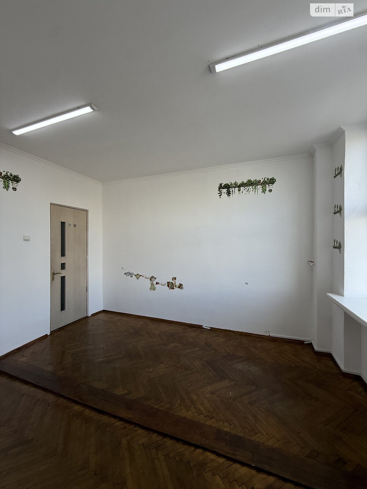 Коммерческое помещение в Надворной, сдам в аренду по Мазепы улица 1, район Надворная, цена: 4 500 грн за объект фото 1