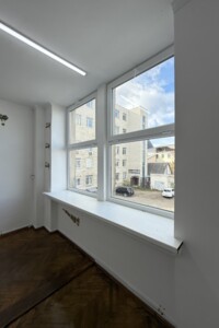 Коммерческое помещение в Надворной, сдам в аренду по Мазепы улица 1, район Надворная, цена: 4 500 грн за объект фото 2