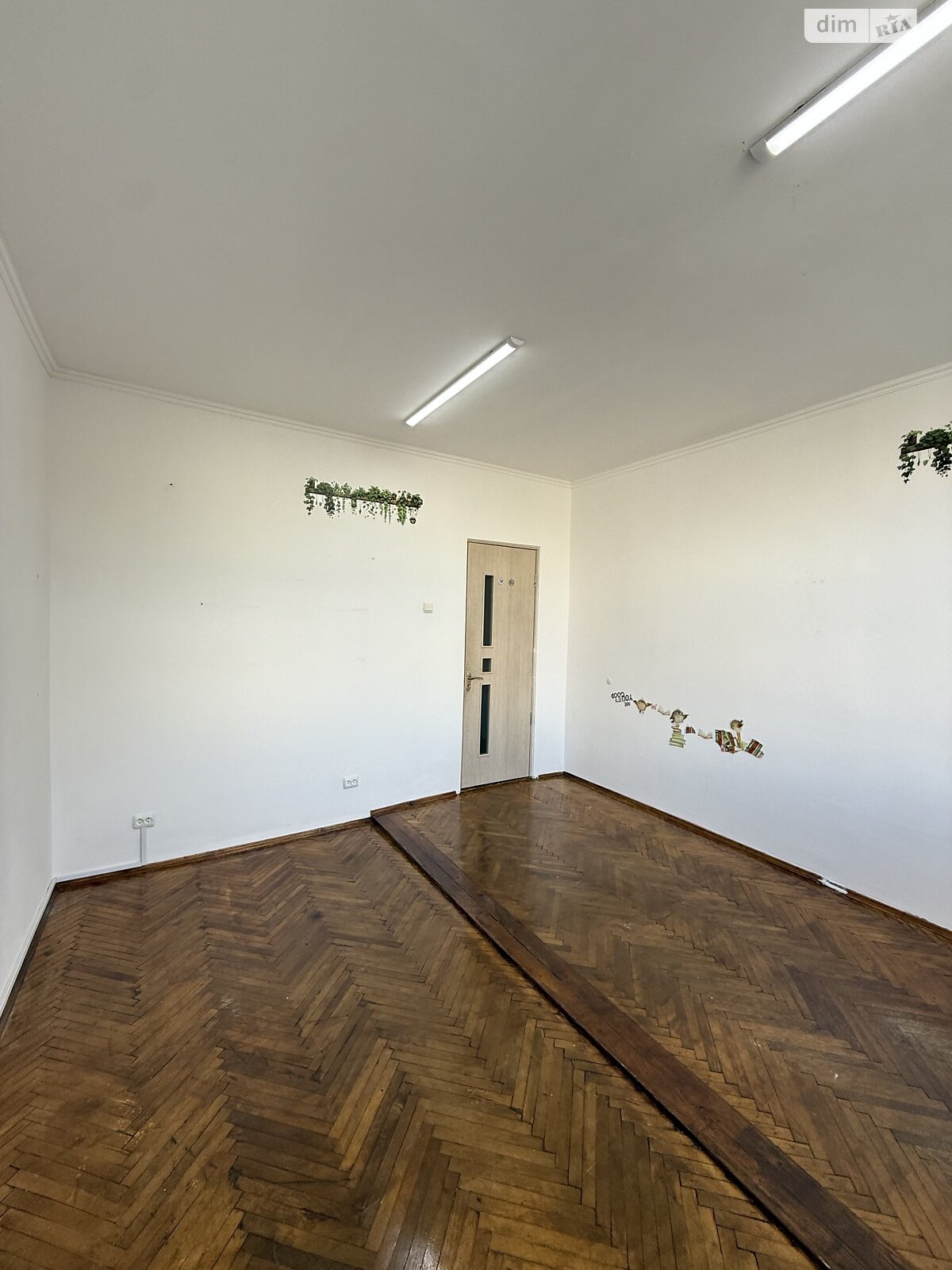 Коммерческое помещение в Надворной, сдам в аренду по Мазепы улица 1, район Надворная, цена: 4 500 грн за объект фото 1