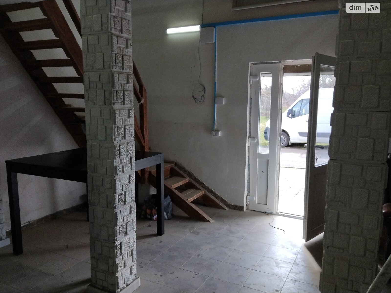 Комерційне приміщення в Микитинцях, Петра Маланюка (Декабристів) вулиця 45А, ціна оренди: 28 800 грн за об’єкт фото 1 Комерційне приміщення в Микитинцях, Петра Маланюка (Декабристів) вулиця 45А, ціна оренди: 28 800 грн за об’єкт фото 1