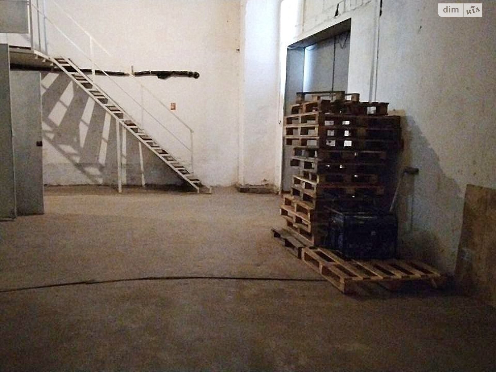 Комерційне приміщення в Микитинцях, Петра Маланюка (Декабристів) вулиця 45А, ціна оренди: 28 800 грн за об’єкт фото 1 Комерційне приміщення в Микитинцях, Петра Маланюка (Декабристів) вулиця 45А, ціна оренди: 28 800 грн за об’єкт фото 1