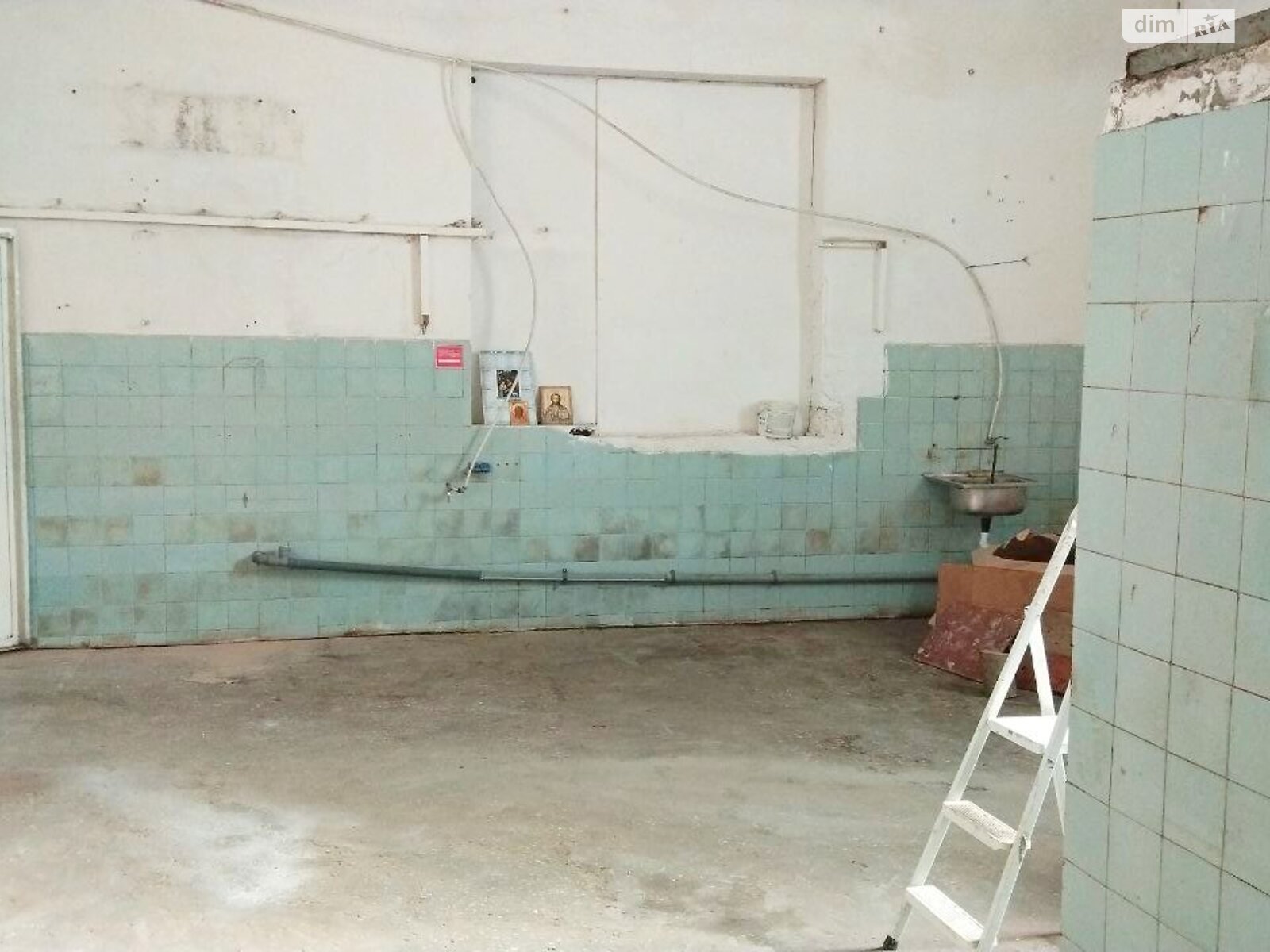 Комерційне приміщення в Микитинцях, Петра Маланюка (Декабристів) вулиця 45А, ціна оренди: 28 800 грн за об’єкт фото 1 Комерційне приміщення в Микитинцях, Петра Маланюка (Декабристів) вулиця 45А, ціна оренди: 28 800 грн за об’єкт фото 1