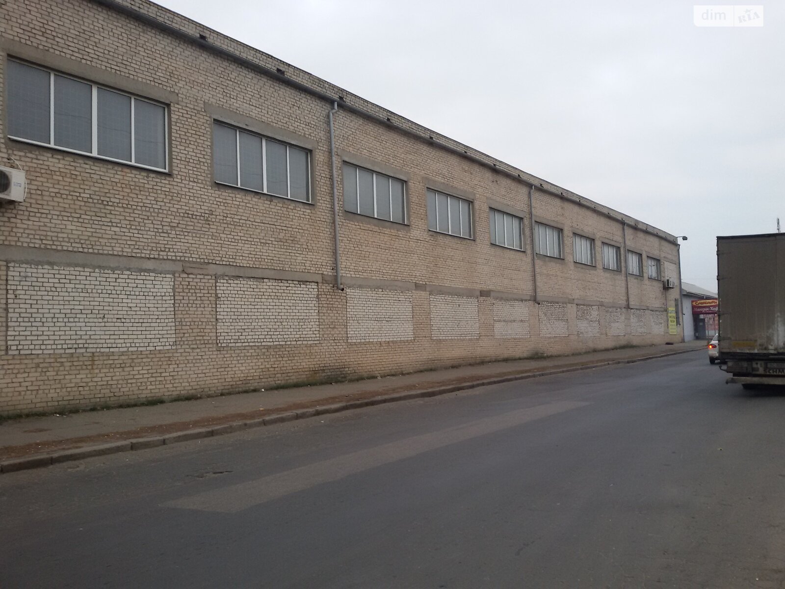 Комерційне приміщення в Миколаєві, здам в оренду по Авангардна вулиця, район Інгульський, ціна: 450 000 грн за об’єкт фото 1