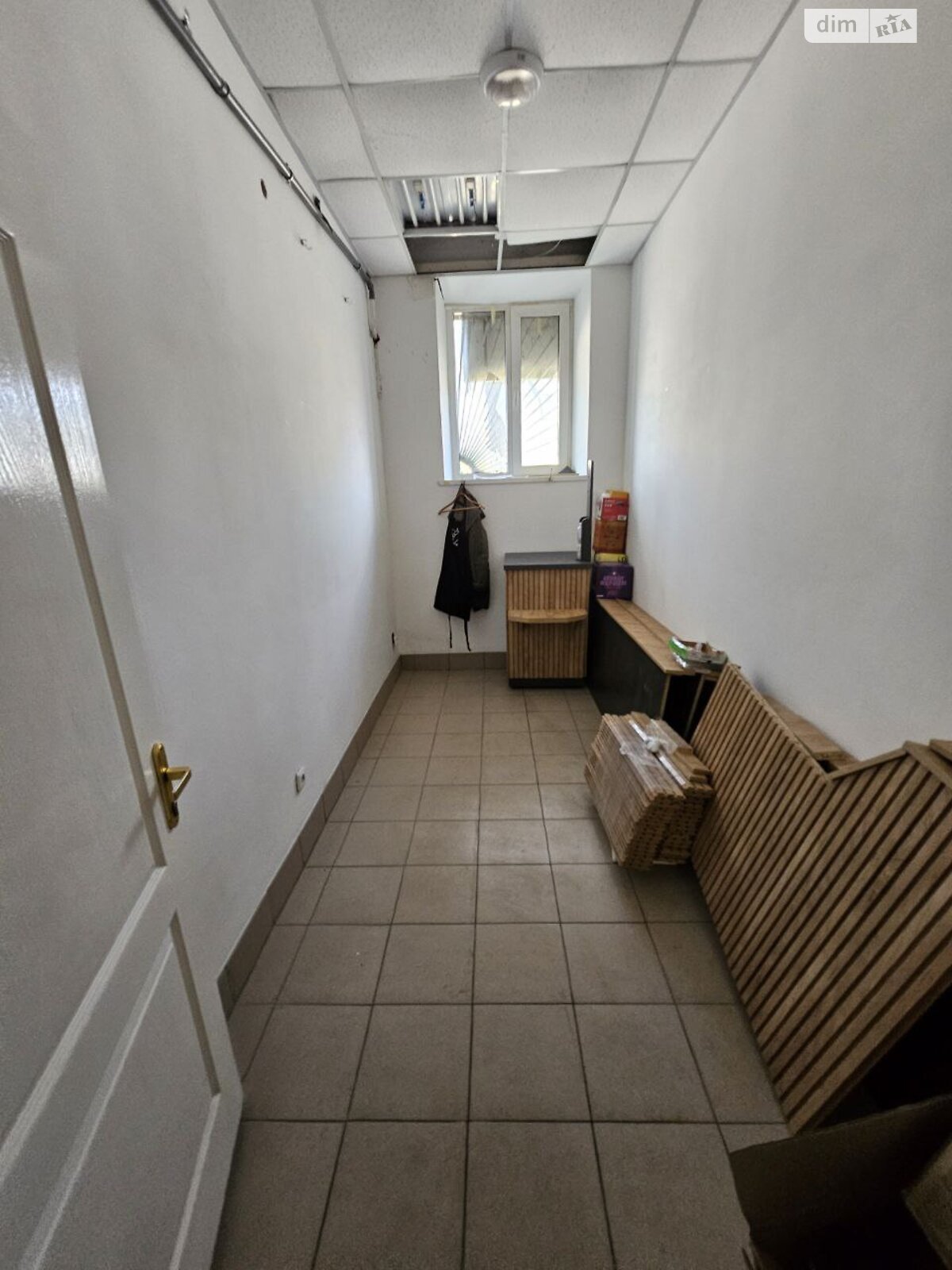 Комерційне приміщення в Миколаєві, здам в оренду по Космонавтів вулиця, район Інгульський, ціна: 2 222 грн за об’єкт фото 1 Комерційне приміщення в Миколаєві, здам в оренду по Космонавтів вулиця, район Інгульський, ціна: 2 222 грн за об’єкт фото 1