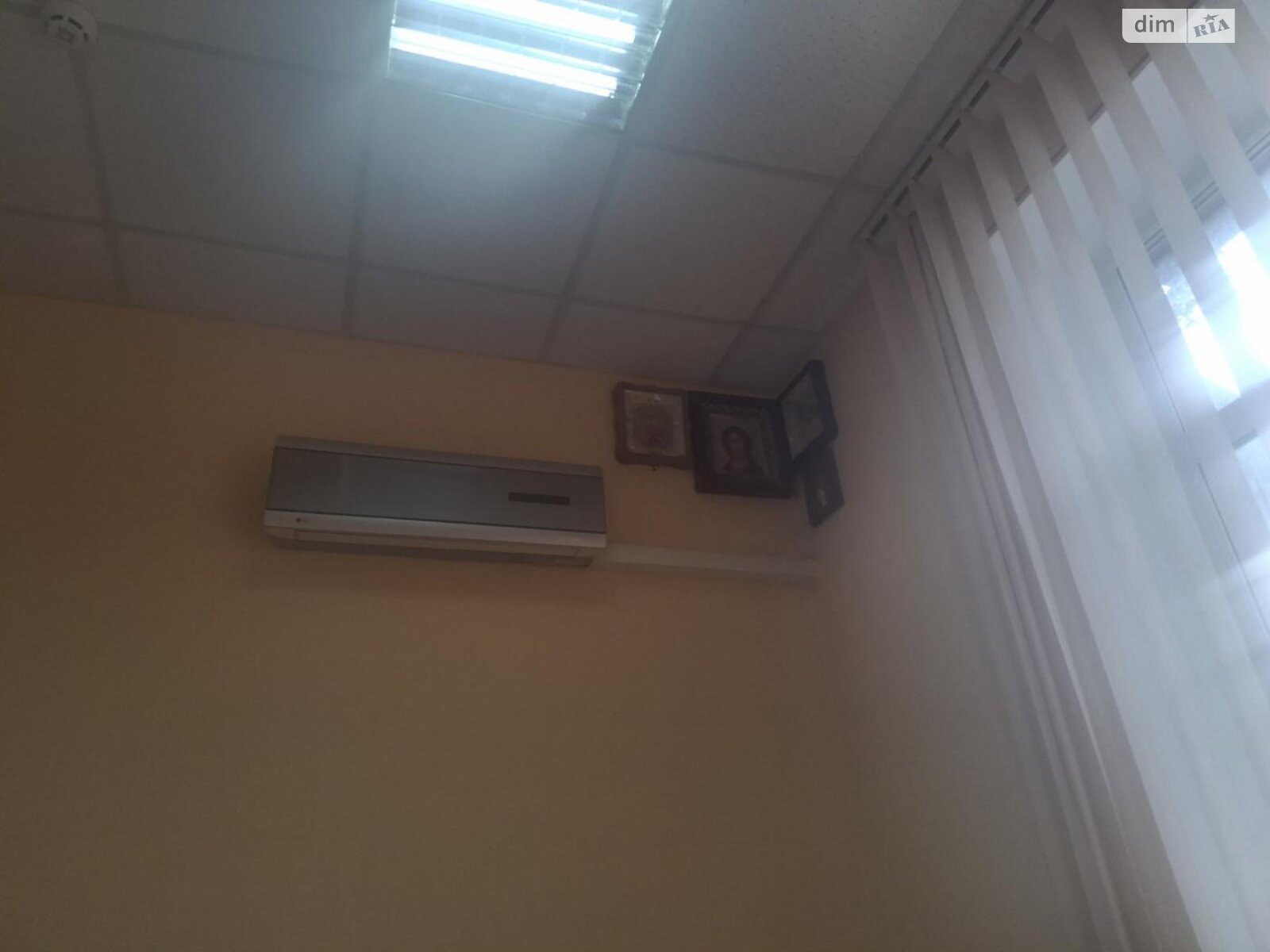 Коммерческое помещение в Николаеве, сдам в аренду по Проспект Героїв України, район Центр, цена: 3 500 грн за объект фото 1 Коммерческое помещение в Николаеве, сдам в аренду по Проспект Героїв України, район Центр, цена: 3 500 грн за объект фото 1