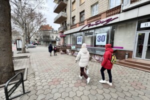 Комерційне приміщення в Миколаєві, здам в оренду по Соборна вулиця, район Центр, ціна: 36 000 грн за об’єкт фото 2