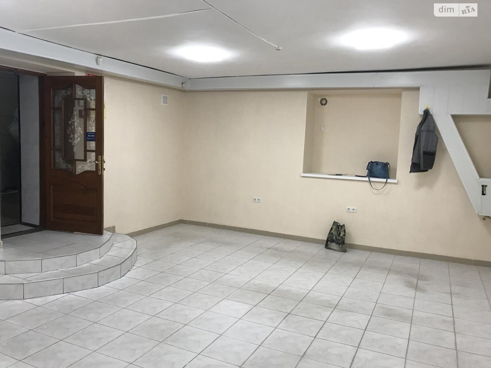 Коммерческое помещение в Николаеве, сдам в аренду по Пр. Центральний, район Центр, цена: 16 000 грн за объект фото 1 Коммерческое помещение в Николаеве, сдам в аренду по Пр. Центральний, район Центр, цена: 16 000 грн за объект фото 1