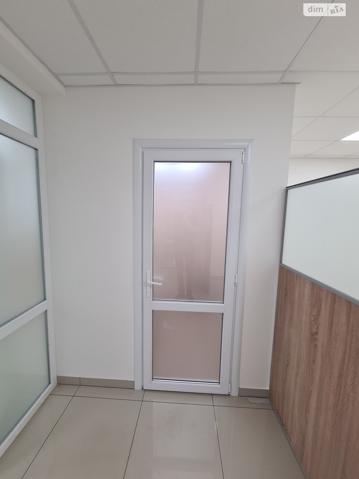 Комерційне приміщення в Миколаєві, здам в оренду по Велика Морська вулиця 111, район Центральний, ціна: 41 950 грн за об’єкт фото 1 Комерційне приміщення в Миколаєві, здам в оренду по Велика Морська вулиця 111, район Центральний, ціна: 41 950 грн за об’єкт фото 1
