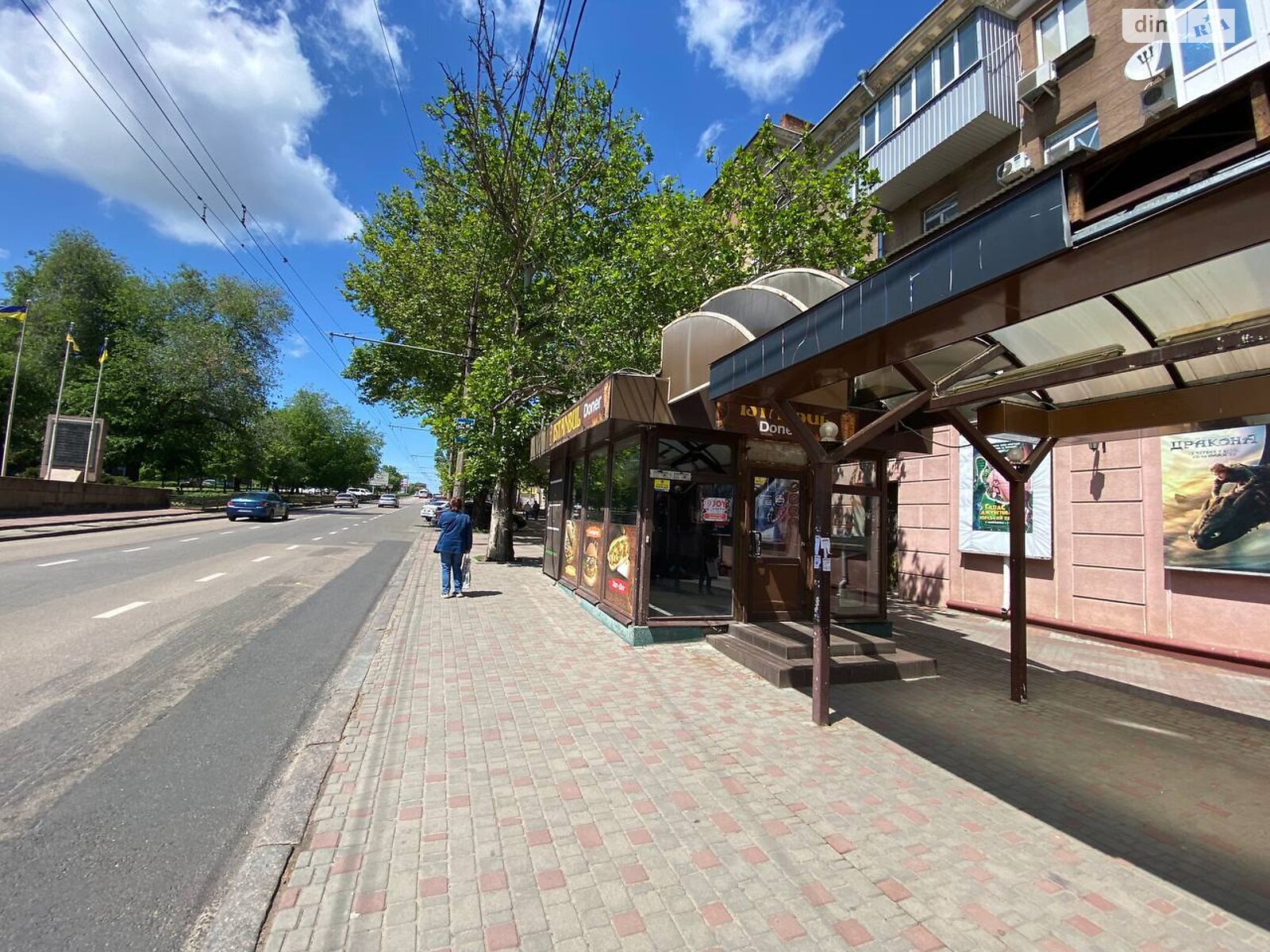 Коммерческое помещение в Николаеве, сдам в аренду по Декабристов (Центр) улица 21, район Центральный, цена: 1 000 грн за объект фото 1 Коммерческое помещение в Николаеве, сдам в аренду по Декабристов (Центр) улица 21, район Центральный, цена: 1 000 грн за объект фото 1