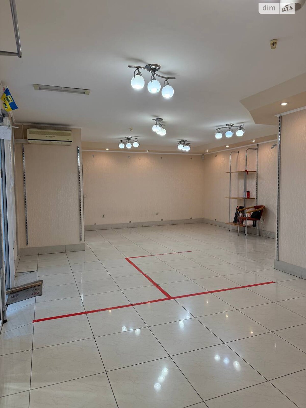 Коммерческое помещение в Николаеве, сдам в аренду по Центральный проспект 191, район Центральный, цена: 13 000 грн за объект фото 1 Коммерческое помещение в Николаеве, сдам в аренду по Центральный проспект 191, район Центральный, цена: 13 000 грн за объект фото 1