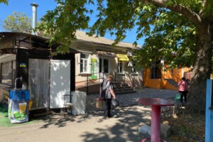 Коммерческое помещение в Николаеве, сдам в аренду по Защитников Николаева (Декабристов (Центр)) улица, район Центральный, цена: 1 000 грн за объект фото 2 Коммерческое помещение в Николаеве, сдам в аренду по Защитников Николаева (Декабристов (Центр)) улица, район Центральный, цена: 1 000 грн за объект фото 2