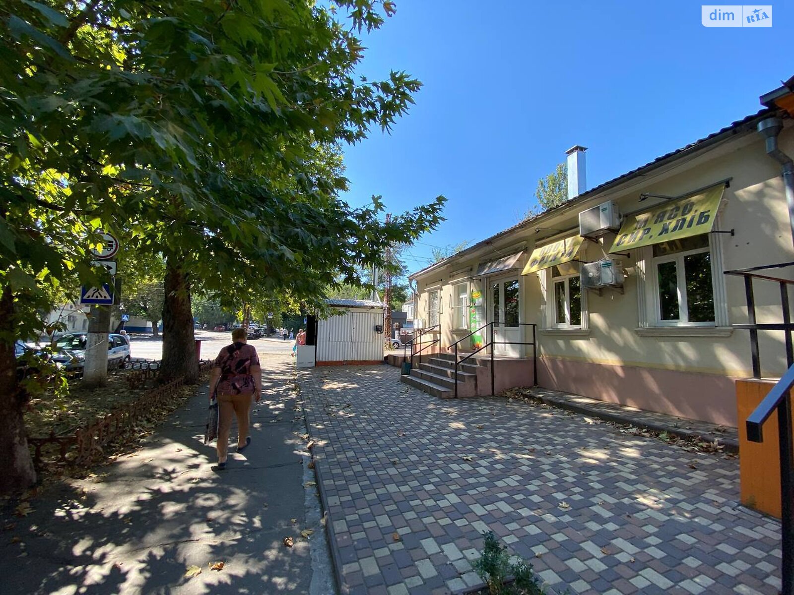 Коммерческое помещение в Николаеве, сдам в аренду по Защитников Николаева (Декабристов (Центр)) улица, район Центральный, цена: 1 000 грн за объект фото 1 Коммерческое помещение в Николаеве, сдам в аренду по Защитников Николаева (Декабристов (Центр)) улица, район Центральный, цена: 1 000 грн за объект фото 1