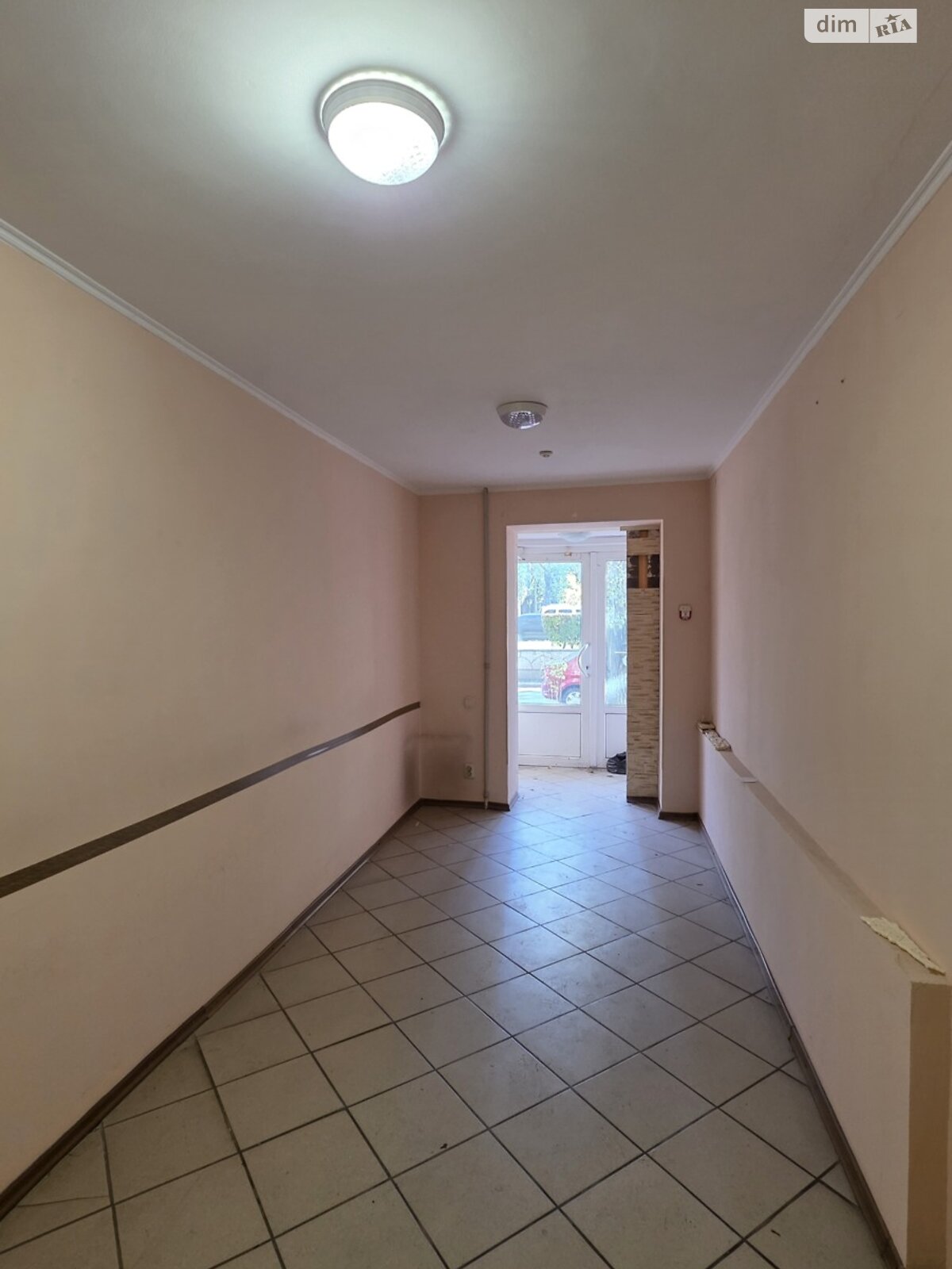 Коммерческое помещение в Николаеве, сдам в аренду по Богоявленский проспект, район ЮТЗ, цена: 20 000 грн за объект фото 1 Коммерческое помещение в Николаеве, сдам в аренду по Богоявленский проспект, район ЮТЗ, цена: 20 000 грн за объект фото 1