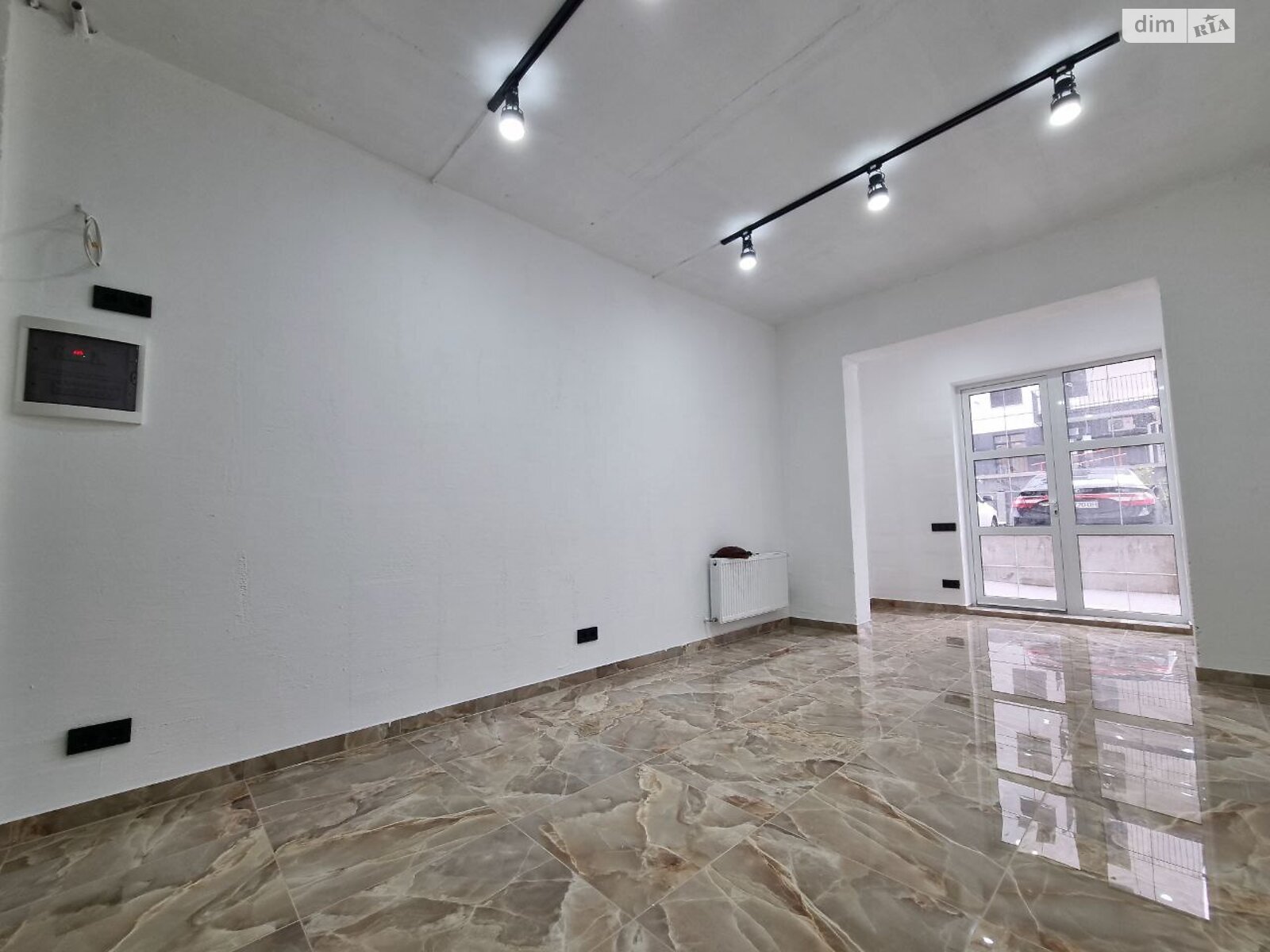 Коммерческое помещение в Одессе, Академика Сахарова улица 9, цена аренды: 12 500 грн за объект фото 1