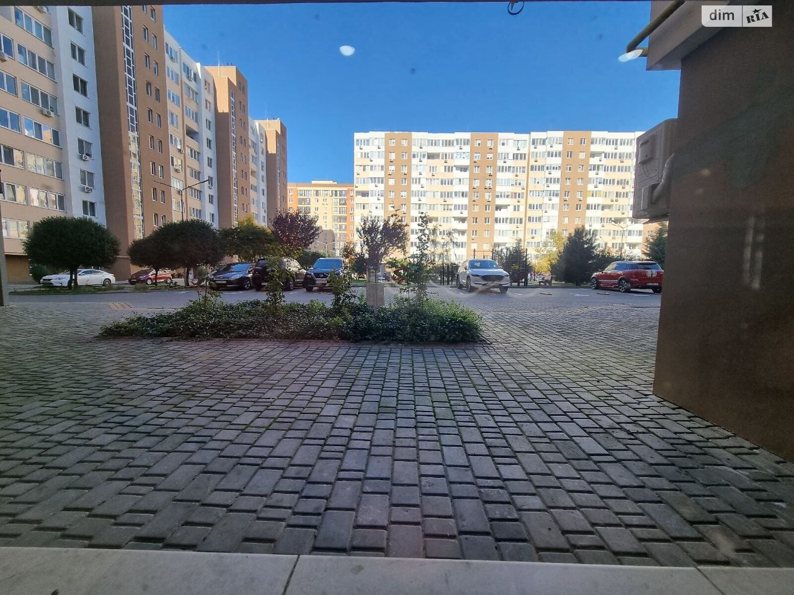 Коммерческое помещение в Одессе, Академика Сахарова улица 9, цена аренды: 12 500 грн за объект фото 1