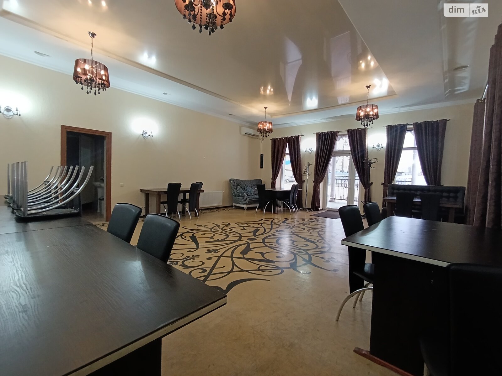 Коммерческое помещение в Одессе, сдам в аренду по Дальницкое шоссе, район Хаджибейский, цена: 40 000 грн за объект фото 1 Коммерческое помещение в Одессе, сдам в аренду по Дальницкое шоссе, район Хаджибейский, цена: 40 000 грн за объект фото 1