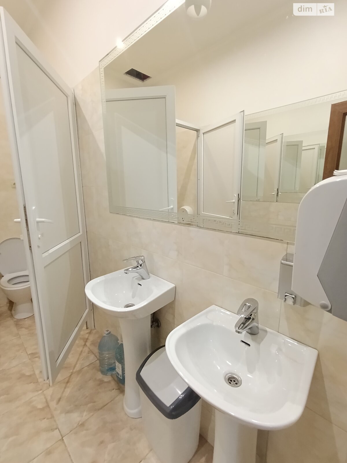 Коммерческое помещение в Одессе, сдам в аренду по Дальницкое шоссе, район Хаджибейский, цена: 40 000 грн за объект фото 1 Коммерческое помещение в Одессе, сдам в аренду по Дальницкое шоссе, район Хаджибейский, цена: 40 000 грн за объект фото 1