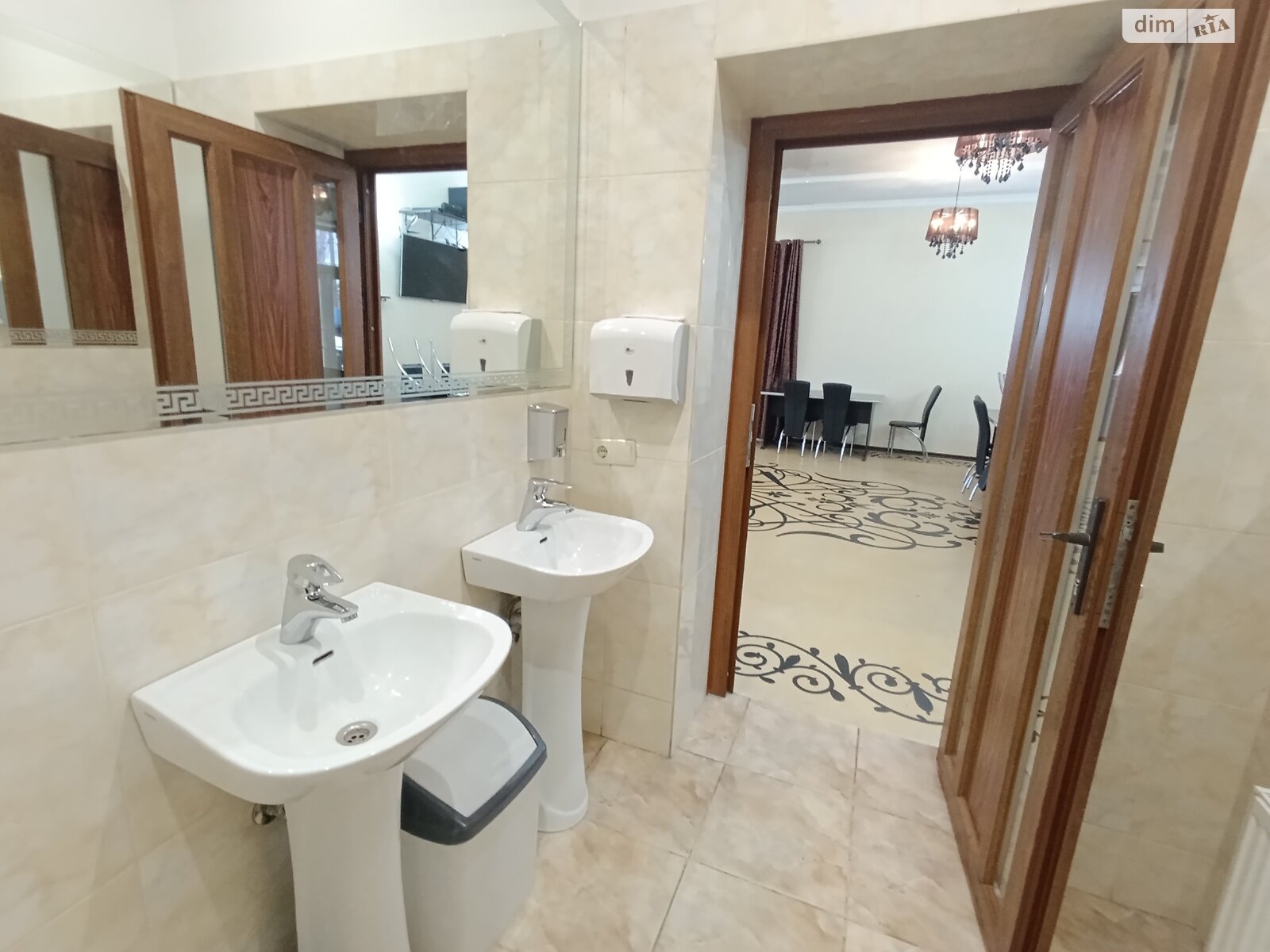 Коммерческое помещение в Одессе, сдам в аренду по Дальницкое шоссе, район Хаджибейский, цена: 40 000 грн за объект фото 1 Коммерческое помещение в Одессе, сдам в аренду по Дальницкое шоссе, район Хаджибейский, цена: 40 000 грн за объект фото 1