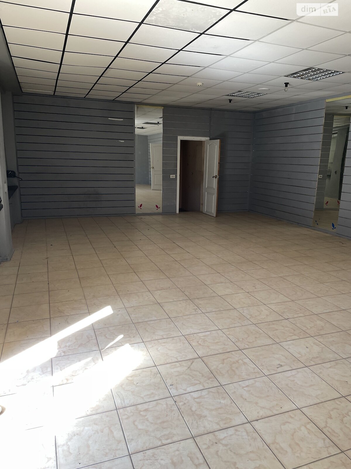 Коммерческое помещение в Одессе, сдам в аренду по Владислава Бувалкина (Генерала Бочарова) улица 60, район Поселок Котовского, цена: 13 000 грн за объект фото 1 Коммерческое помещение в Одессе, сдам в аренду по Владислава Бувалкина (Генерала Бочарова) улица 60, район Поселок Котовского, цена: 13 000 грн за объект фото 1