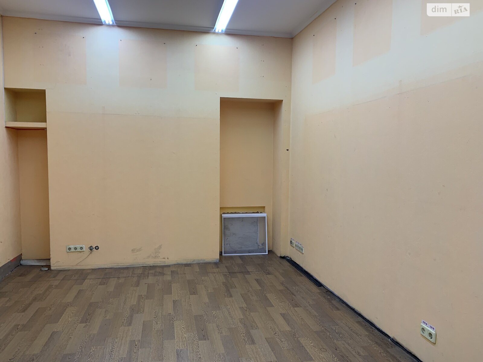 Коммерческое помещение в Одессе, сдам в аренду по Торговая (Красной гвардии) улица, район Центр, цена: 15 000 грн за объект фото 1