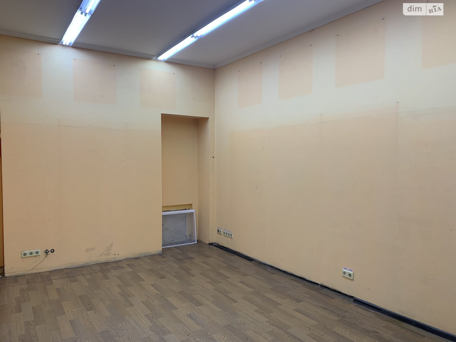 Коммерческое помещение в Одессе, сдам в аренду по Торговая (Красной гвардии) улица, район Центр, цена: 15 000 грн за объект фото 1