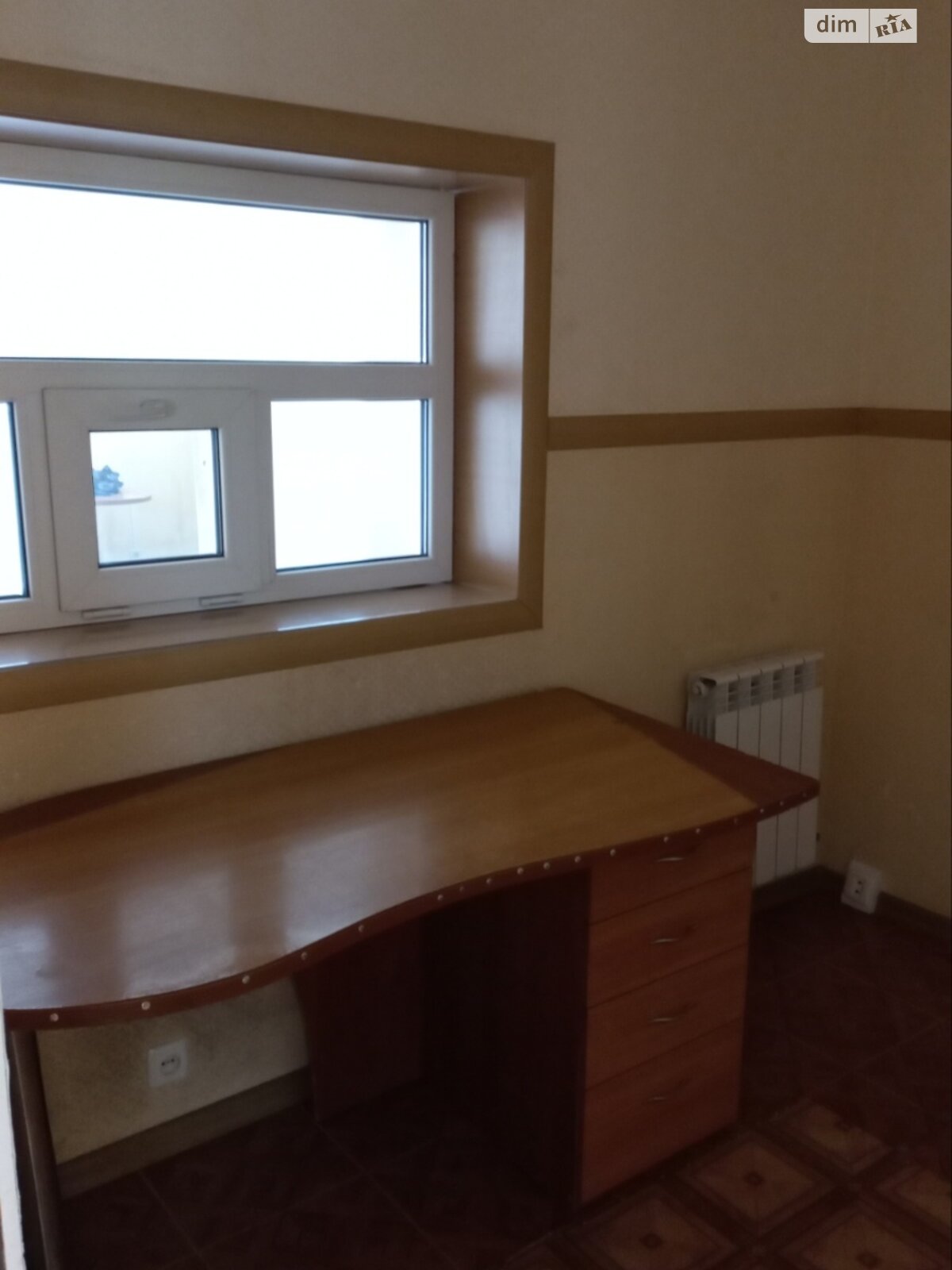 Комерційне приміщення в Первомайську, Кам’яномостівська вулиця, ціна оренди: 42 500 грн за об’єкт фото 1 Комерційне приміщення в Первомайську, Кам’яномостівська вулиця, ціна оренди: 42 500 грн за об’єкт фото 1